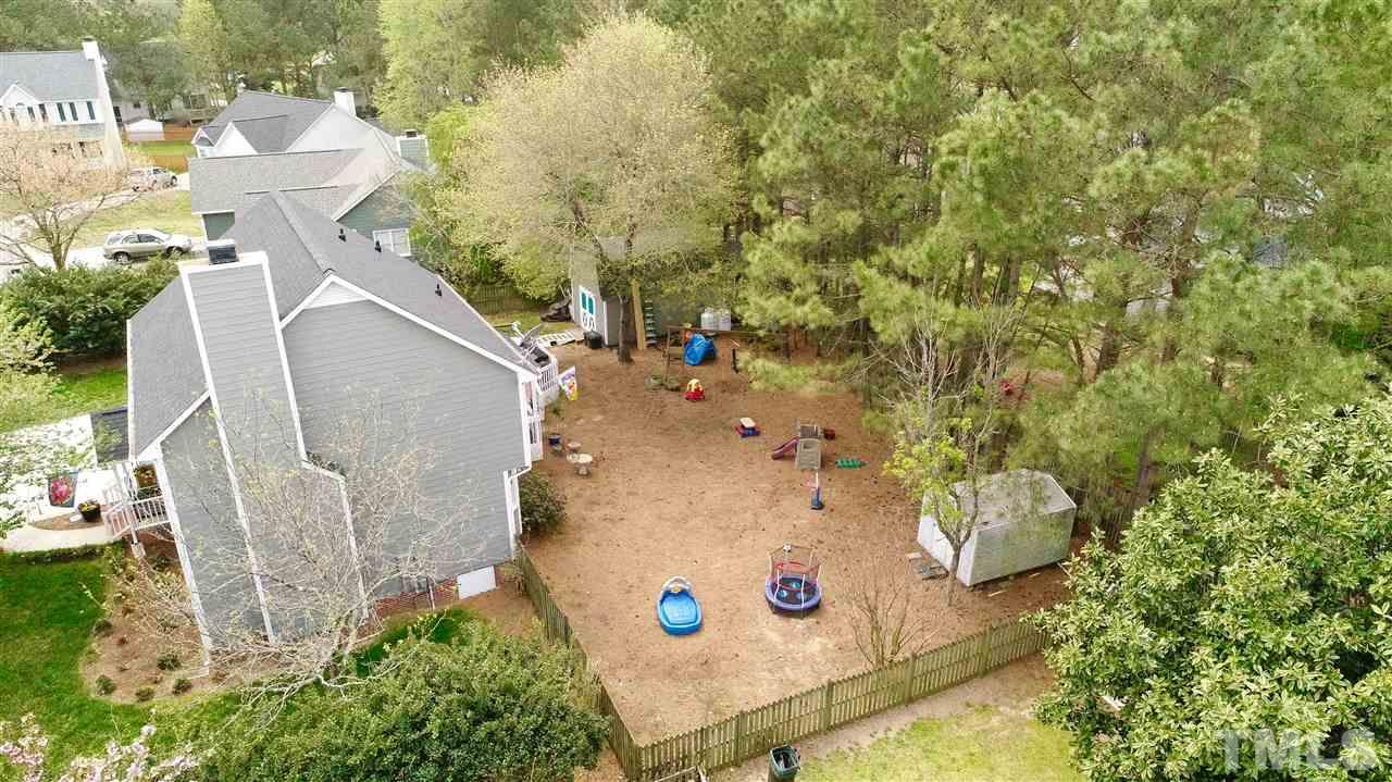 3313 Beech Bluff Lane Raleigh, NC 27616 - Photo 3 of 25