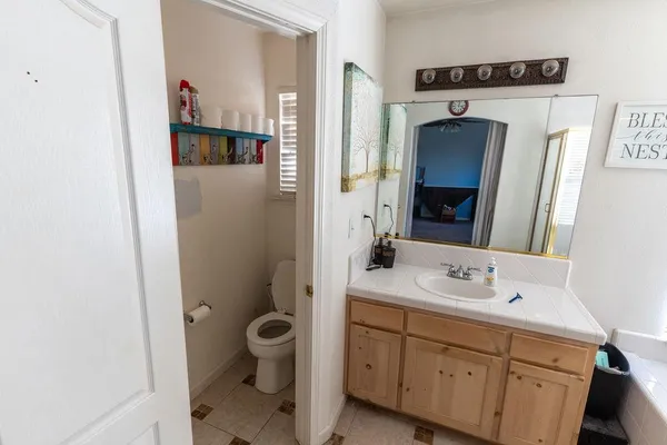 $470,000 | 2315 Magill Avenue, Clovis, CA 93611