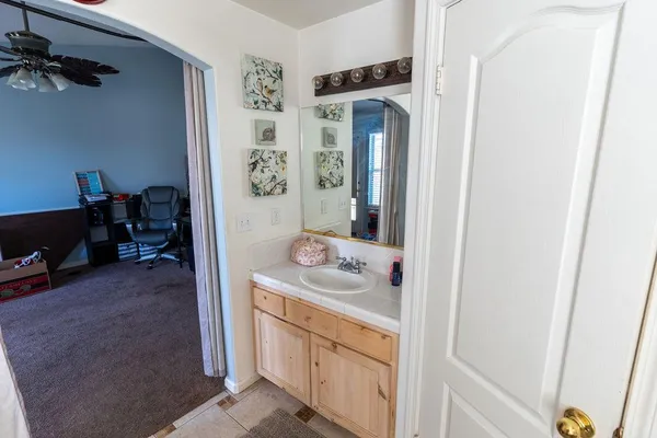 $470,000 | 2315 Magill Avenue, Clovis, CA 93611