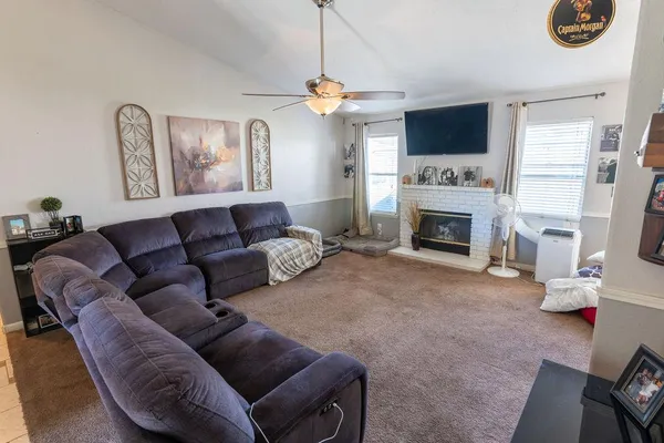 $470,000 | 2315 Magill Avenue, Clovis, CA 93611