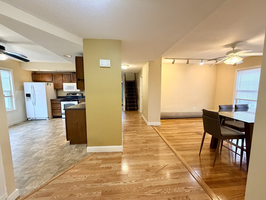 59 Whitney Avenue, Unit 2 Lowell, MA 01850 - Photo 4 of 21