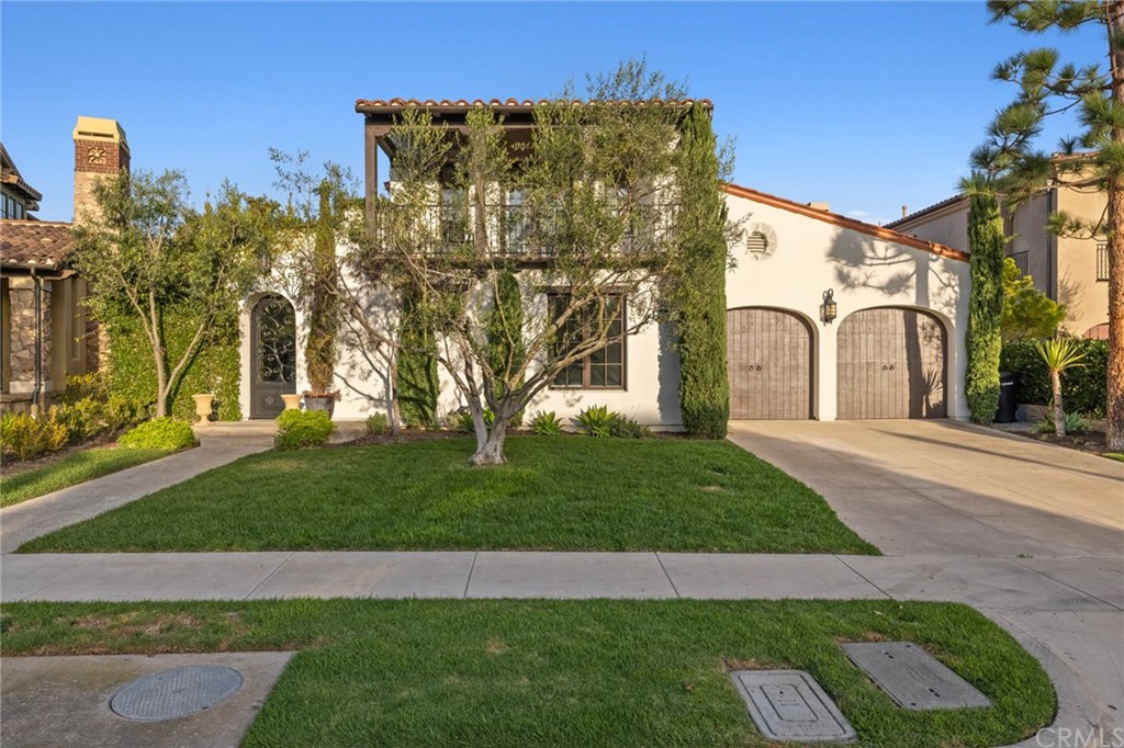 7 Hidden Pass Newport Coast, CA 92657 - Photo 30 of 30 a view of a back yard