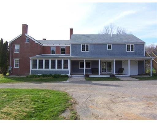 1537 North Road North Yarmouth, ME 04097 - Photo 2 of 25 Exterior Front.