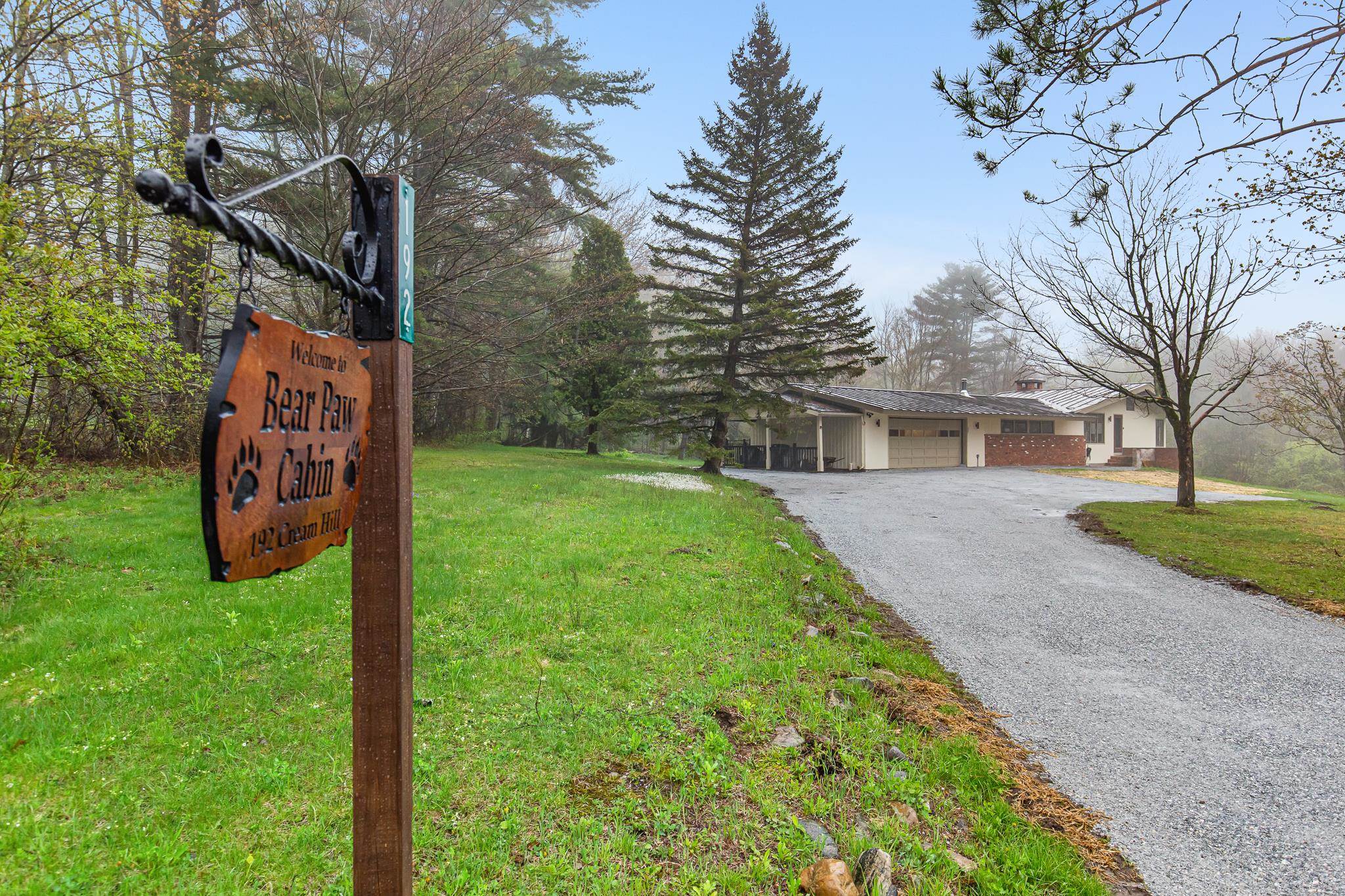 192 Cream Hill Road Mendon, VT 05751 - Photo 4 of 55