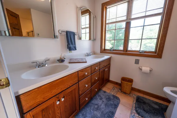 $695,000 | 24 Red Gate Road, Jaffrey, NH 03452