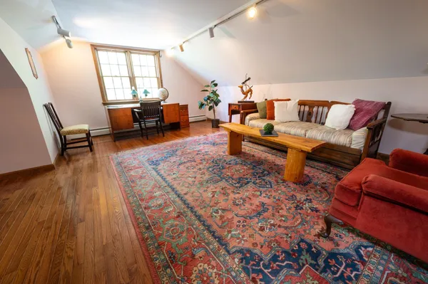 $695,000 | 24 Red Gate Road, Jaffrey, NH 03452