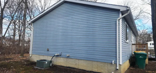 $199,900 | 1568 Outer Ln Drive, Ypsilanti, MI 48198