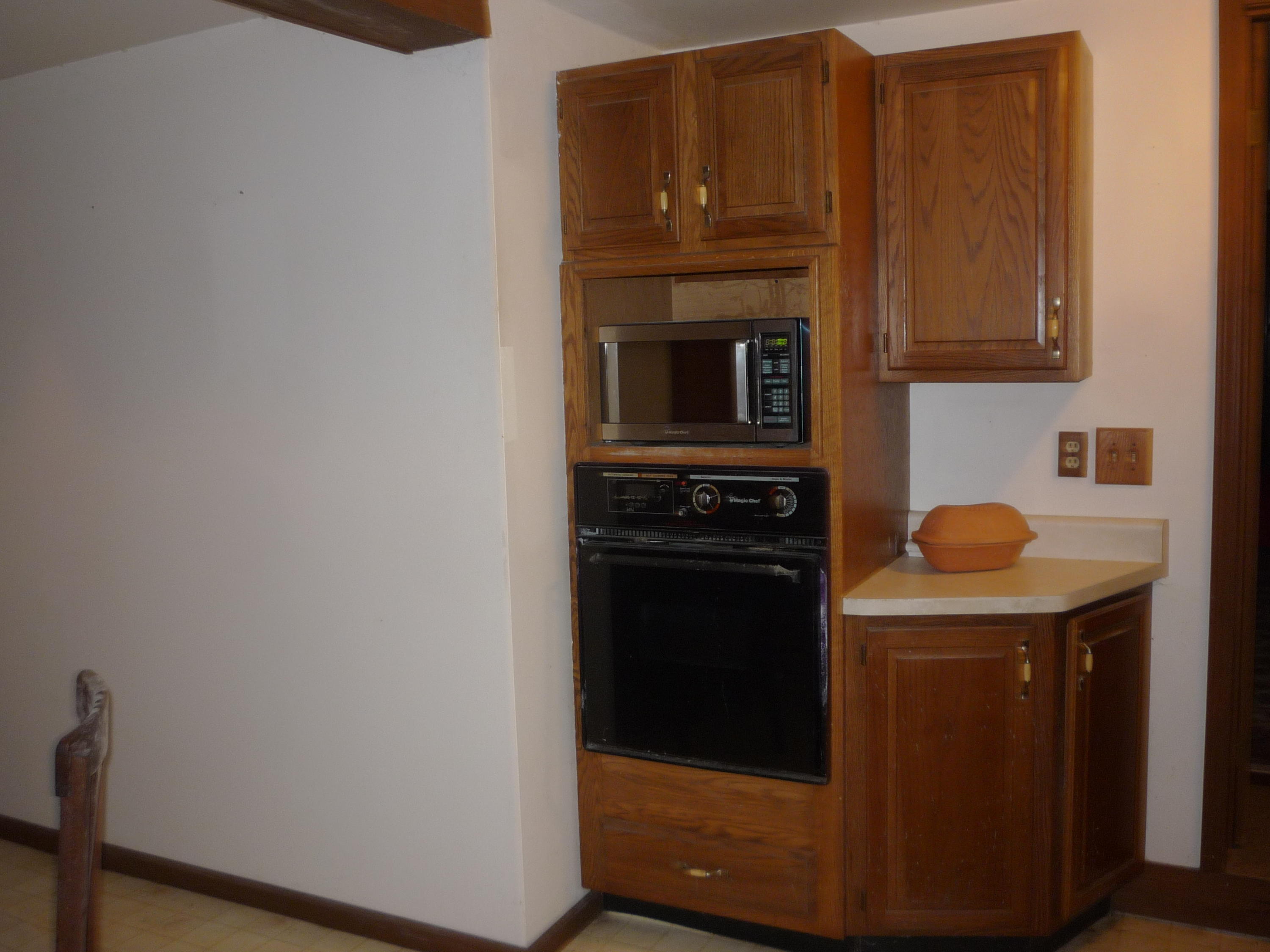 427 Jonesville Road Coldwater, MI 49036 - Photo 3 of 30 P1060983