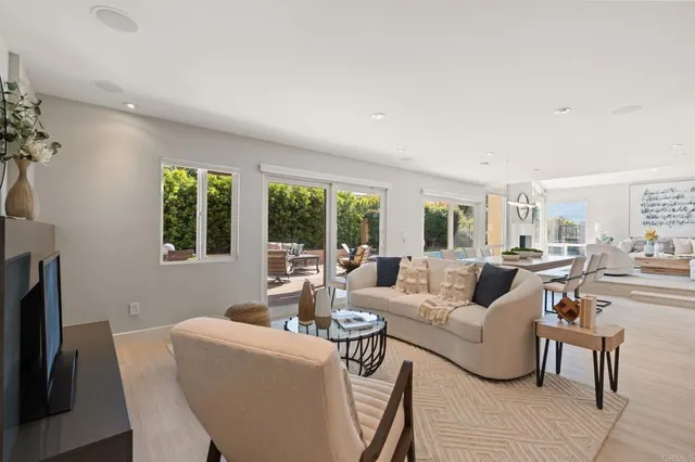 $3,650,000 | 2051 Wales Drive, Cardiff-by-the-Sea, CA 92007