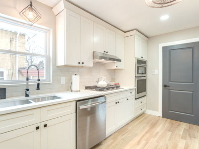 3507 West 79th Street Chicago, IL 60652 - Photo 8 of 21