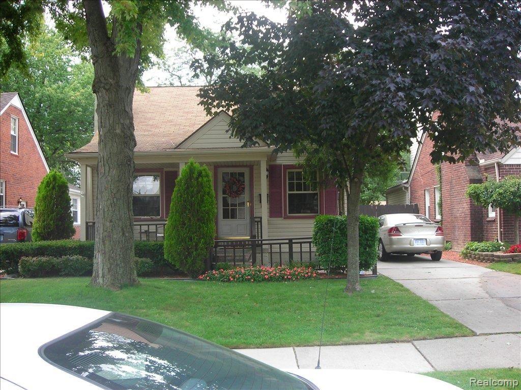 1245 Hampton Road Grosse Pointe, MI 48236 - Photo 1 of 3 DSCN0155