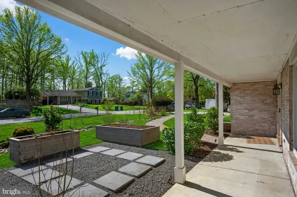 $4,800 | 10730 Anita Drive, Lorton, VA 22079