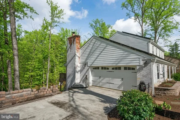 $4,800 | 10730 Anita Drive, Lorton, VA 22079