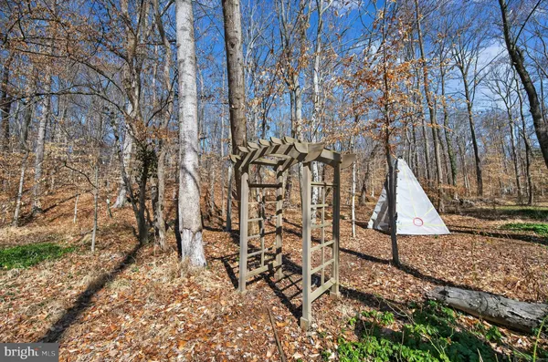 $4,800 | 10730 Anita Drive, Lorton, VA 22079