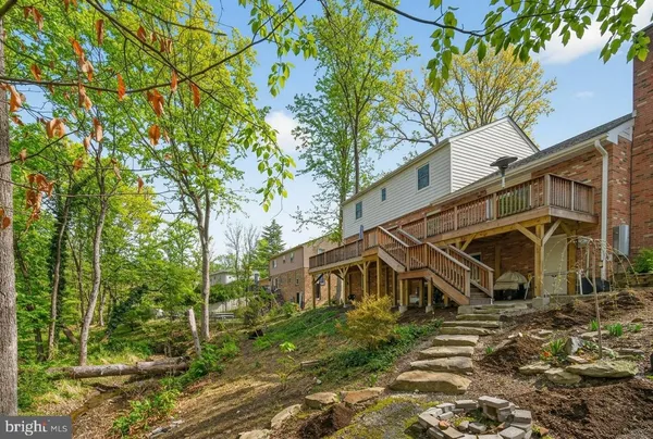 $4,800 | 10730 Anita Drive, Lorton, VA 22079