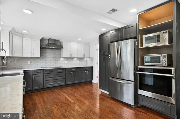 $4,800 | 10730 Anita Drive, Lorton, VA 22079