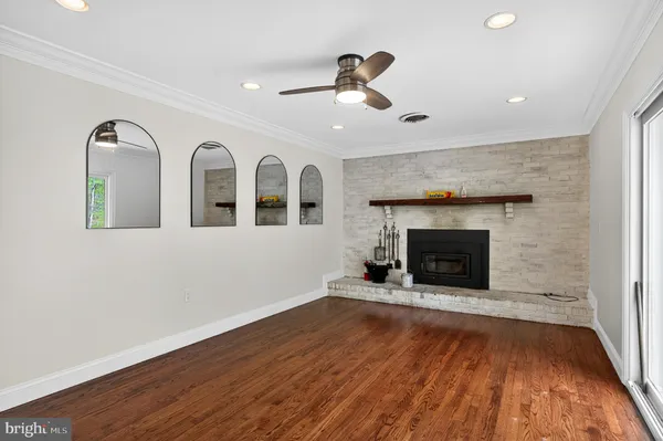 $4,800 | 10730 Anita Drive, Lorton, VA 22079