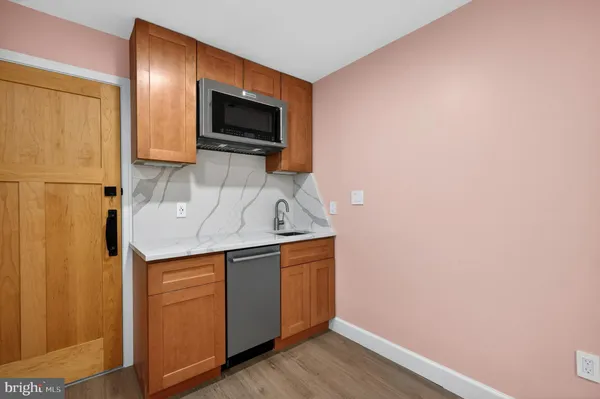 $4,800 | 10730 Anita Drive, Lorton, VA 22079