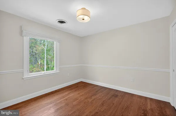 $4,800 | 10730 Anita Drive, Lorton, VA 22079