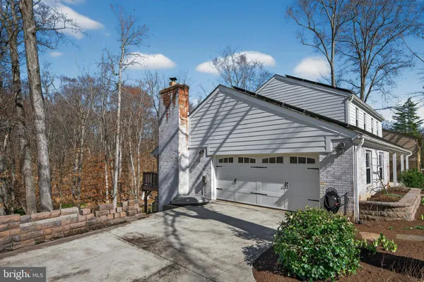 $4,800 | 10730 Anita Drive, Lorton, VA 22079