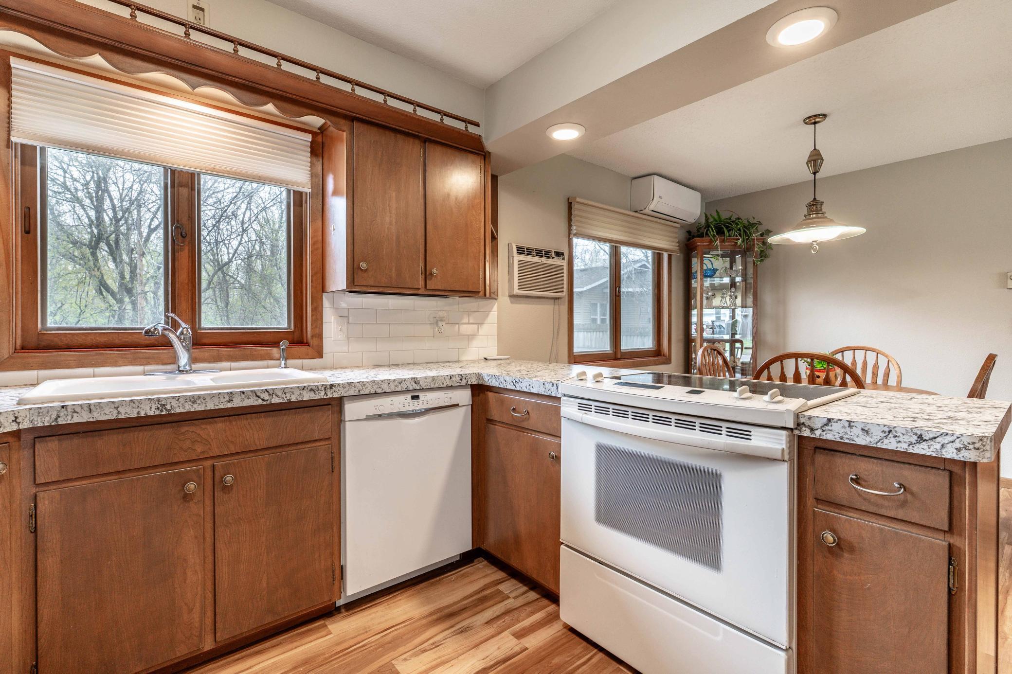 740 Springen Avenue Fergus Falls, MN 56537 - Photo 11 of 45