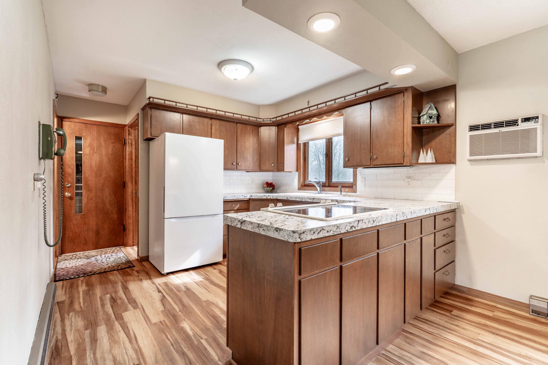 740 Springen Avenue Fergus Falls, MN 56537 - Photo 12 of 45