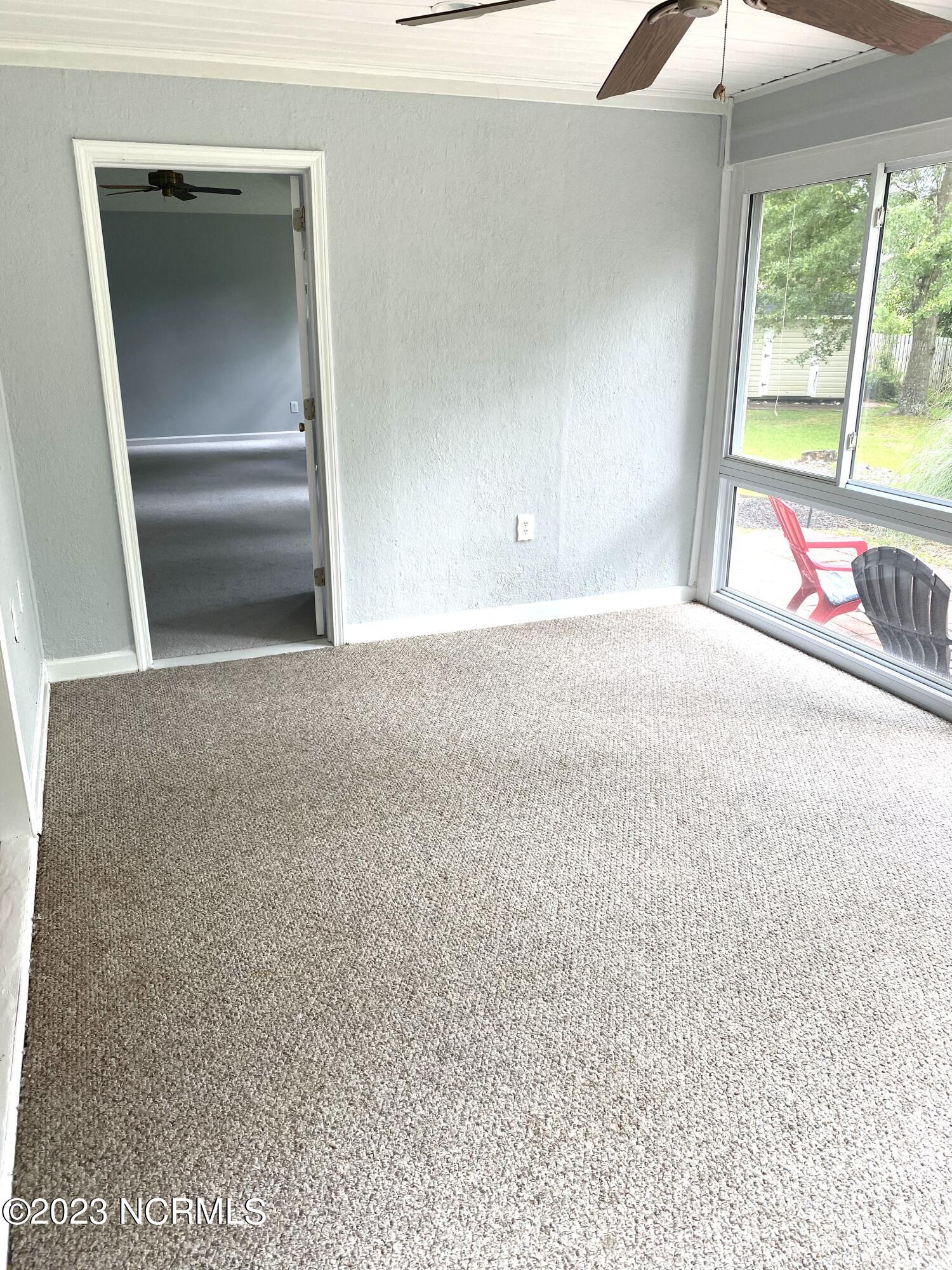 222 Venturi Drive New Bern, NC 28560 - Photo 18 of 45 Sunroom