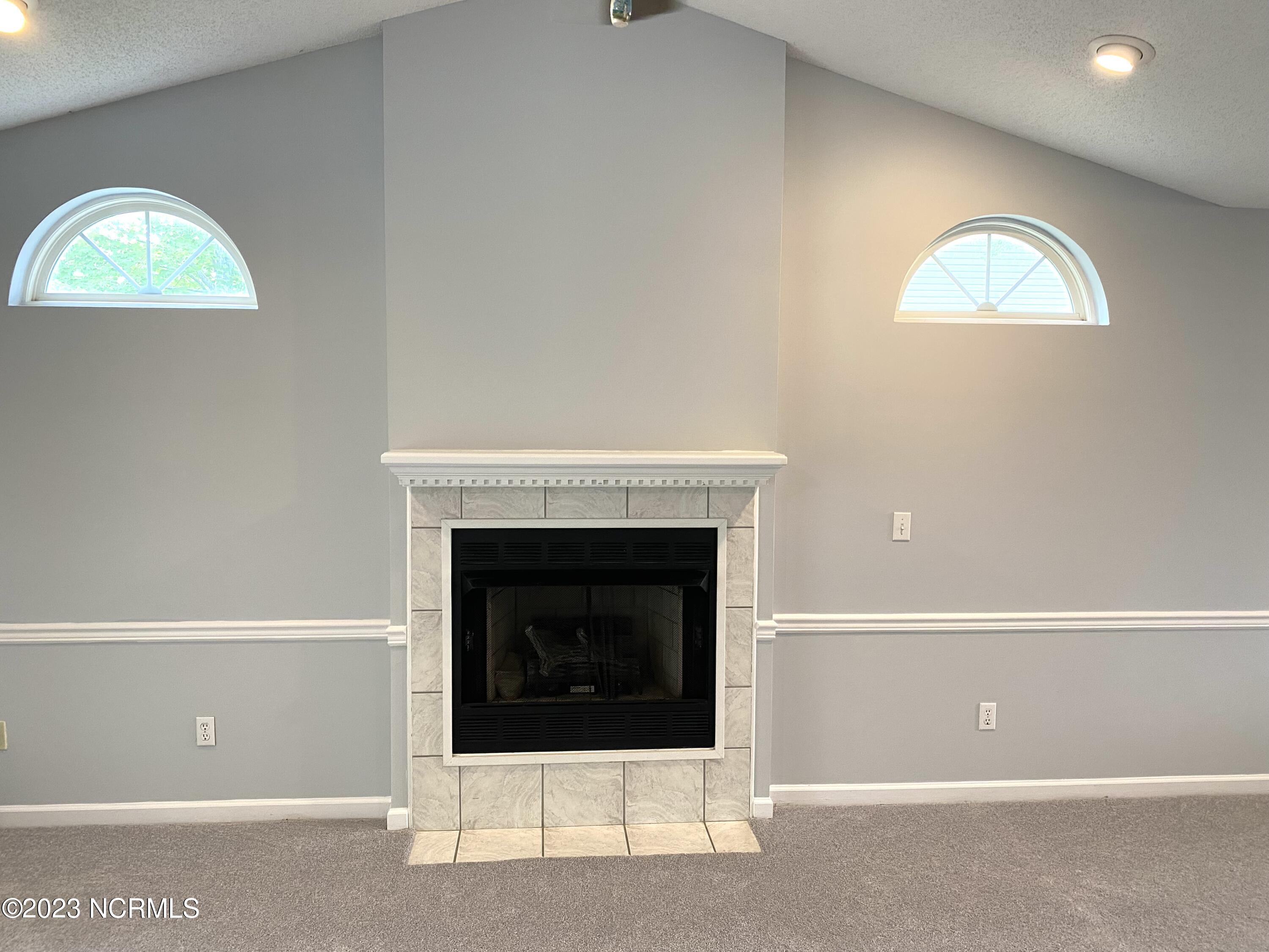 222 Venturi Drive New Bern, NC 28560 - Photo 5 of 45 IMG_5633