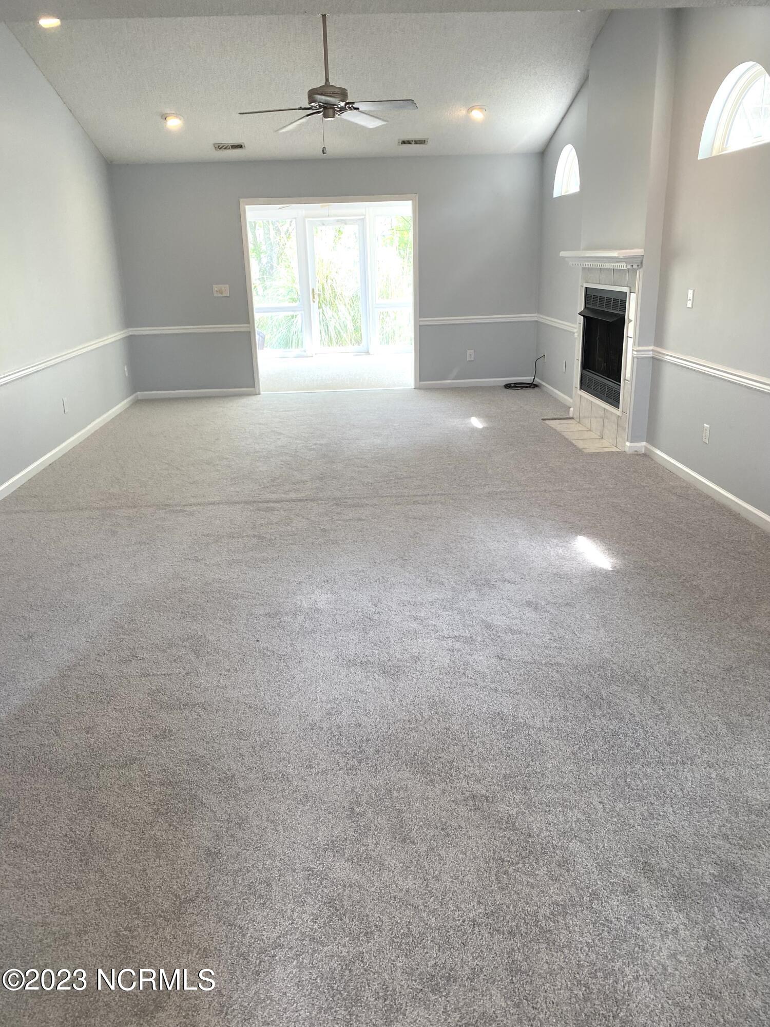 222 Venturi Drive New Bern, NC 28560 - Photo 6 of 45 IMG_5576