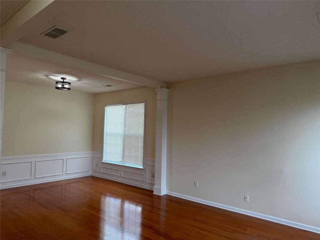 8910 Ruel Lane Suwanee, GA 30024 - Photo 4 of 18 Gallery Image 4