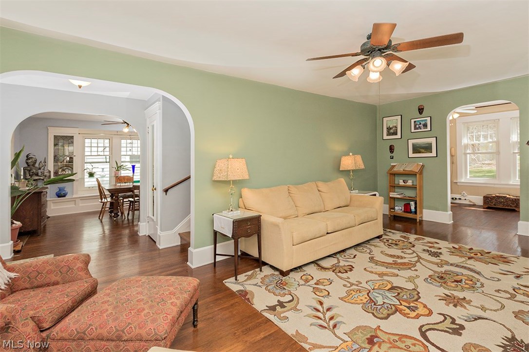 955 Roanoke Road Cleveland Heights, OH 44121 - Photo 7 of 31