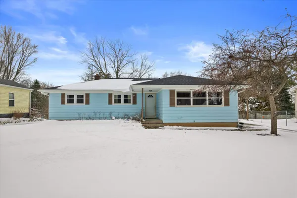 $415,000 | 818 Redland Drive, Madison, WI 53714