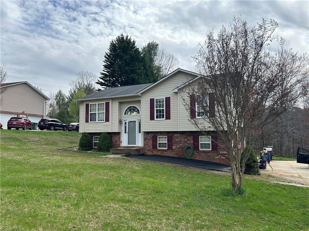 147 South Bridgewater Road Mount Airy, NC 27030 - Photo 2 of 23 Gallery Image 2