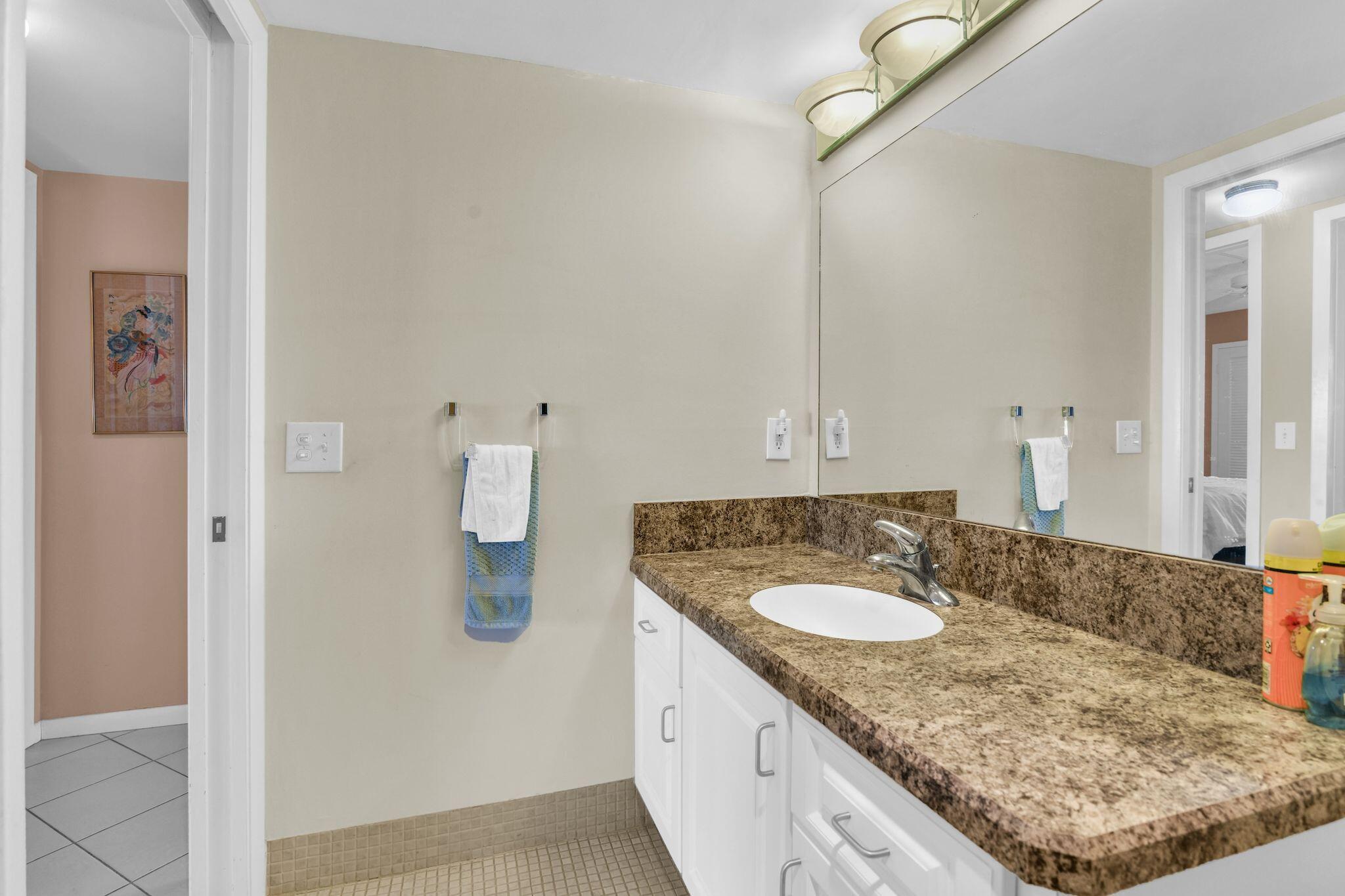 4053 Wolverton C Boca Raton, FL 33434 - Photo 28 of 55 4053 Wolverton C pic 8