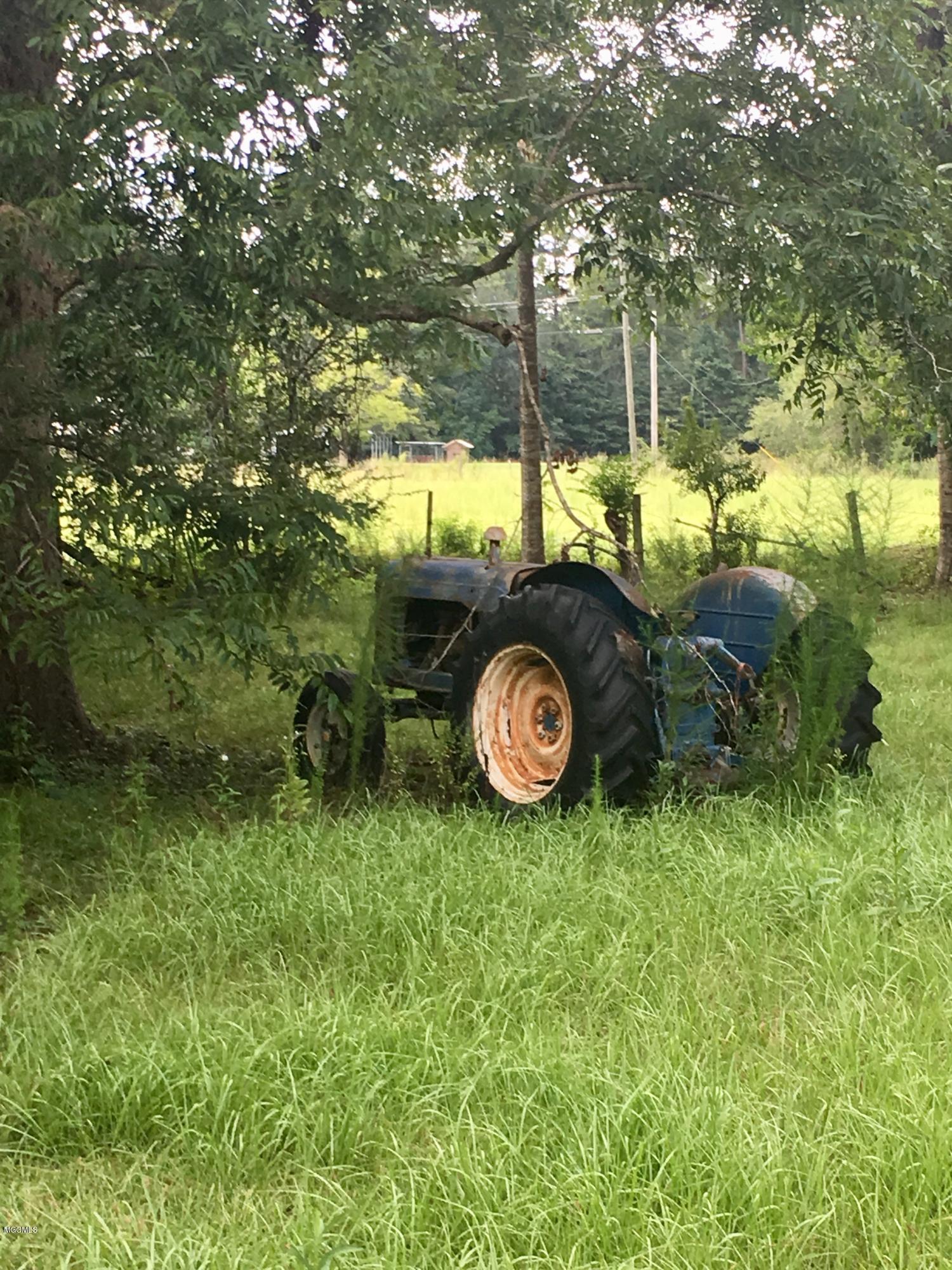 2328 Hardy Parker Road Moss Point, MS 39562 - Photo 19 of 21 19jpg