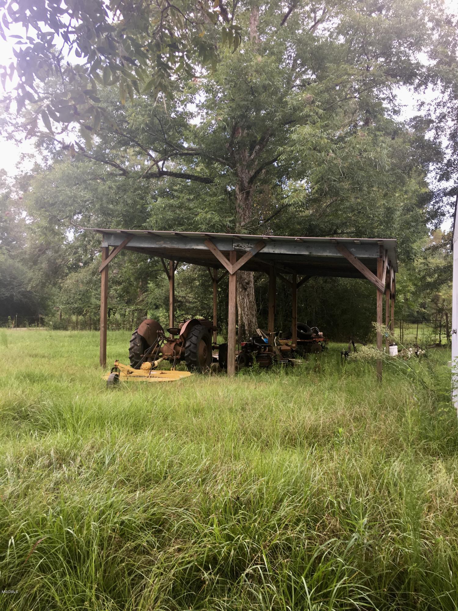 2328 Hardy Parker Road Moss Point, MS 39562 - Photo 5 of 21 Additional Photo