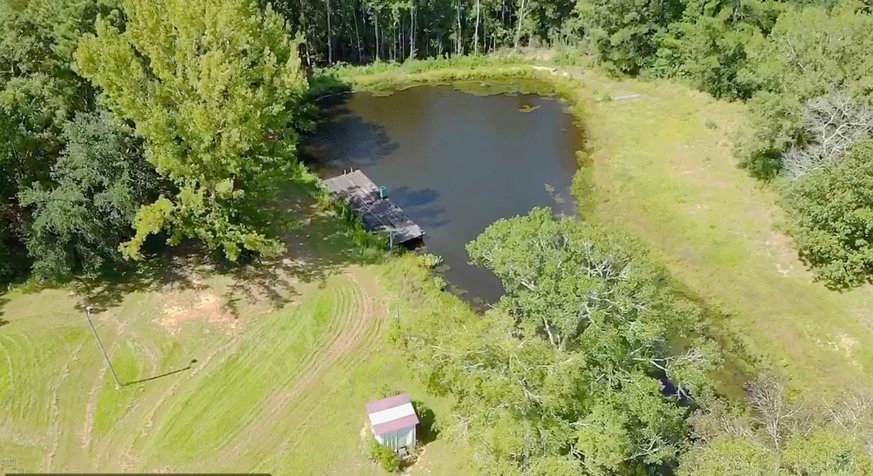 2328 Hardy Parker Road Moss Point, MS 39562 - Photo 7 of 21 c