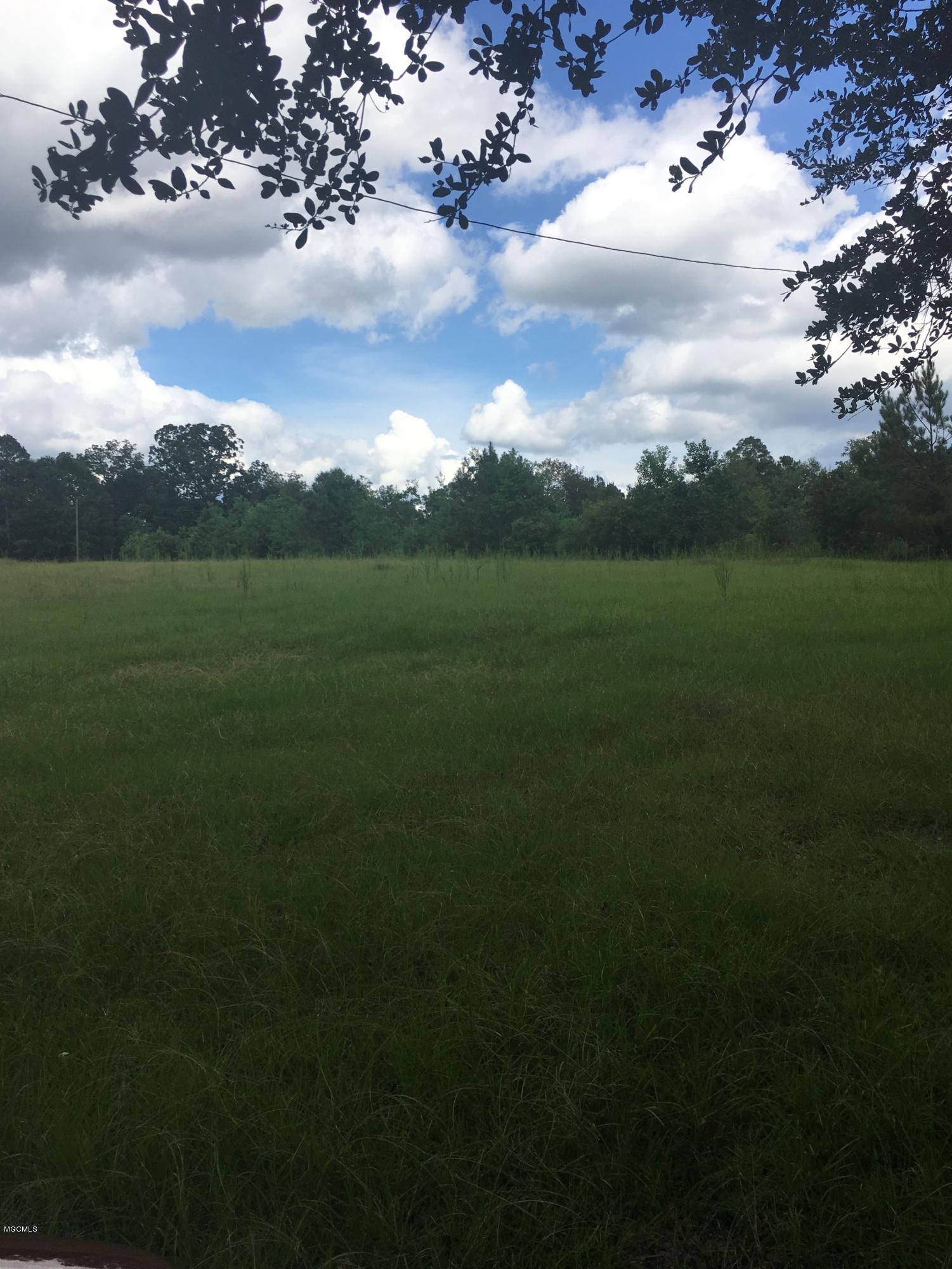 2328 Hardy Parker Road Moss Point, MS 39562 - Photo 9 of 21 5