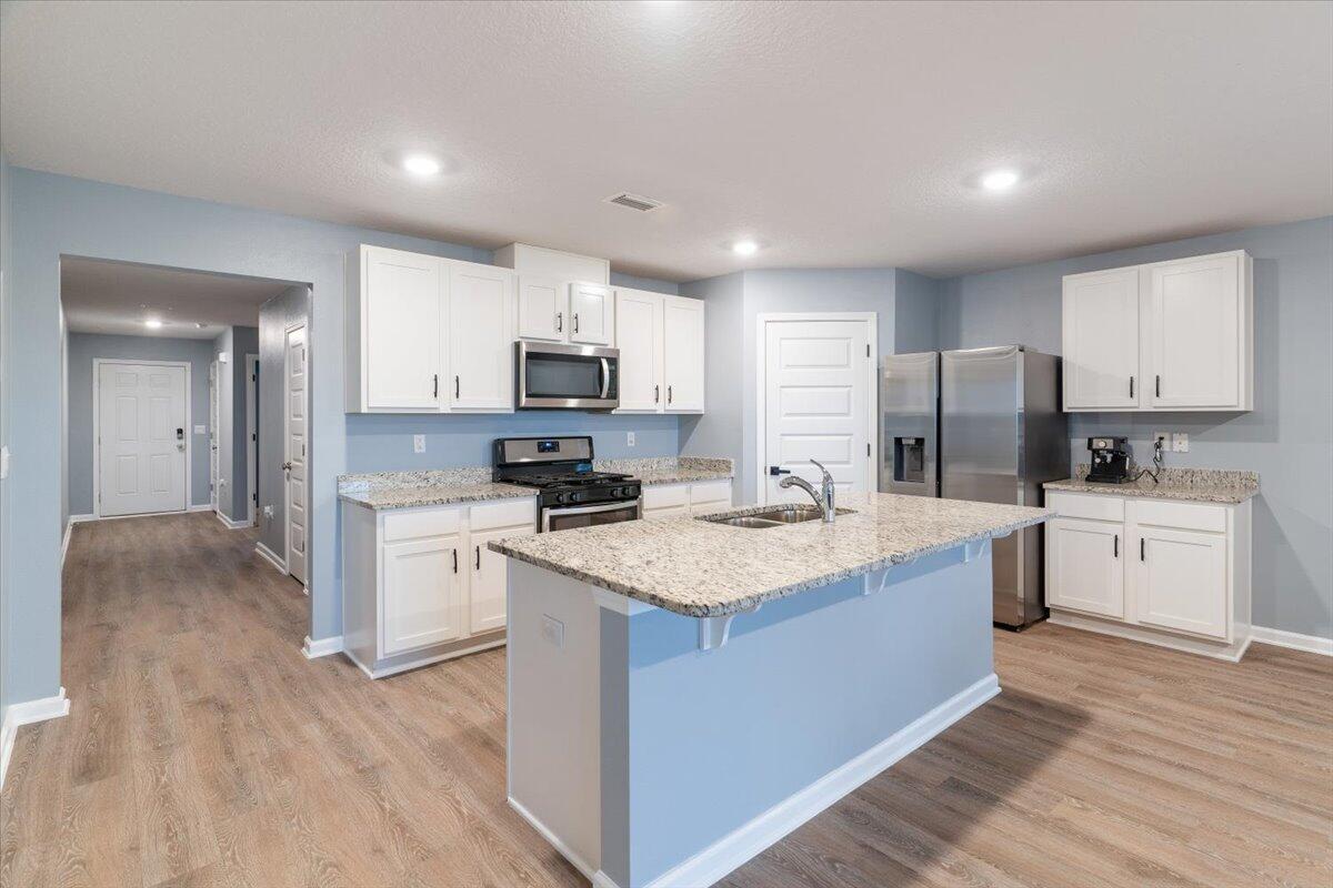 4660 Honor Guard Way Crestview, FL 32539 - Photo 15 of 31 13-Honor Guard Way-10