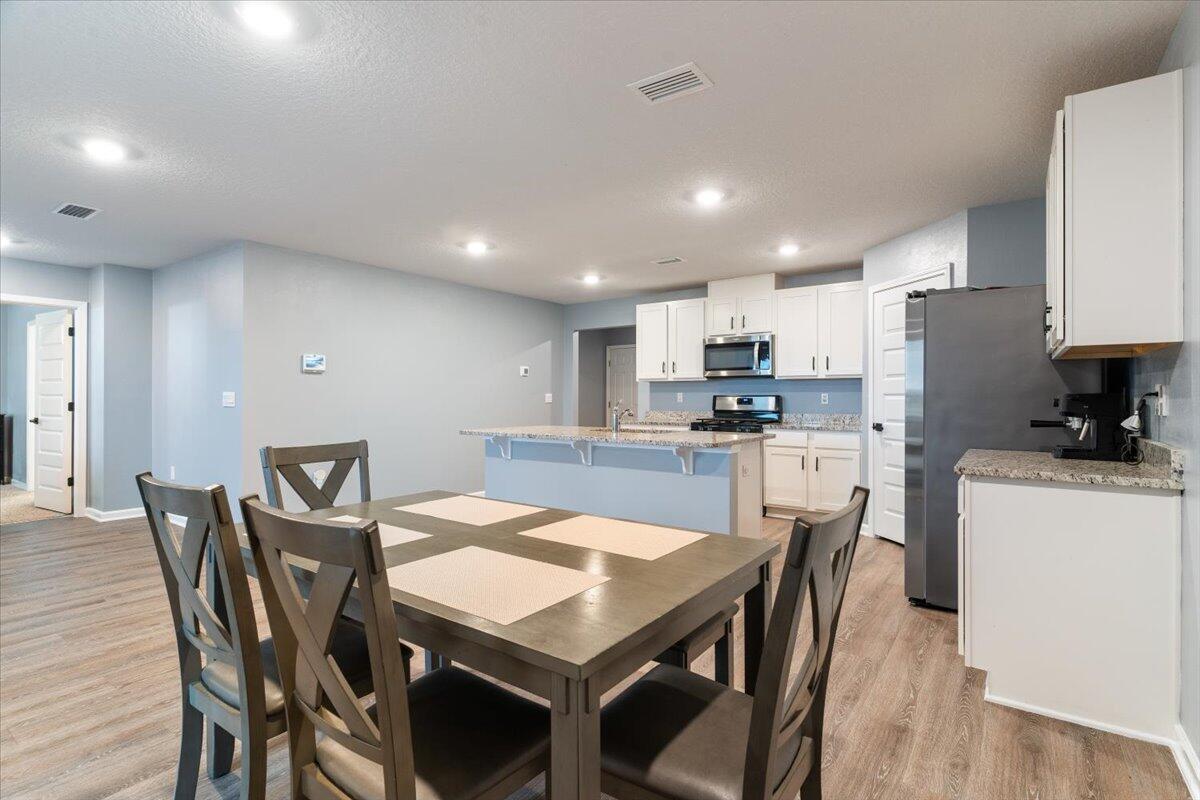 4660 Honor Guard Way Crestview, FL 32539 - Photo 17 of 31 19-Honor Guard Way-16