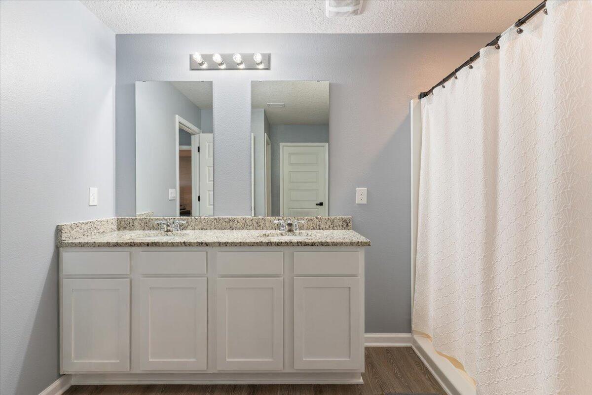 4660 Honor Guard Way Crestview, FL 32539 - Photo 26 of 31 30-Honor Guard Way-27