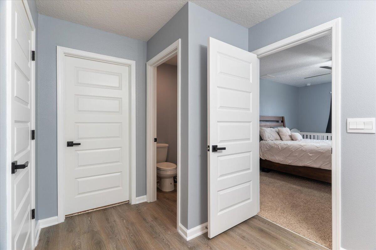 4660 Honor Guard Way Crestview, FL 32539 - Photo 4 of 31 31-Honor Guard Way-28