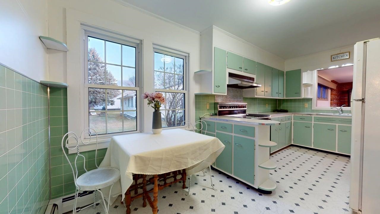 13 Laroe Street Swanton, VT 05488 - Photo 16 of 60