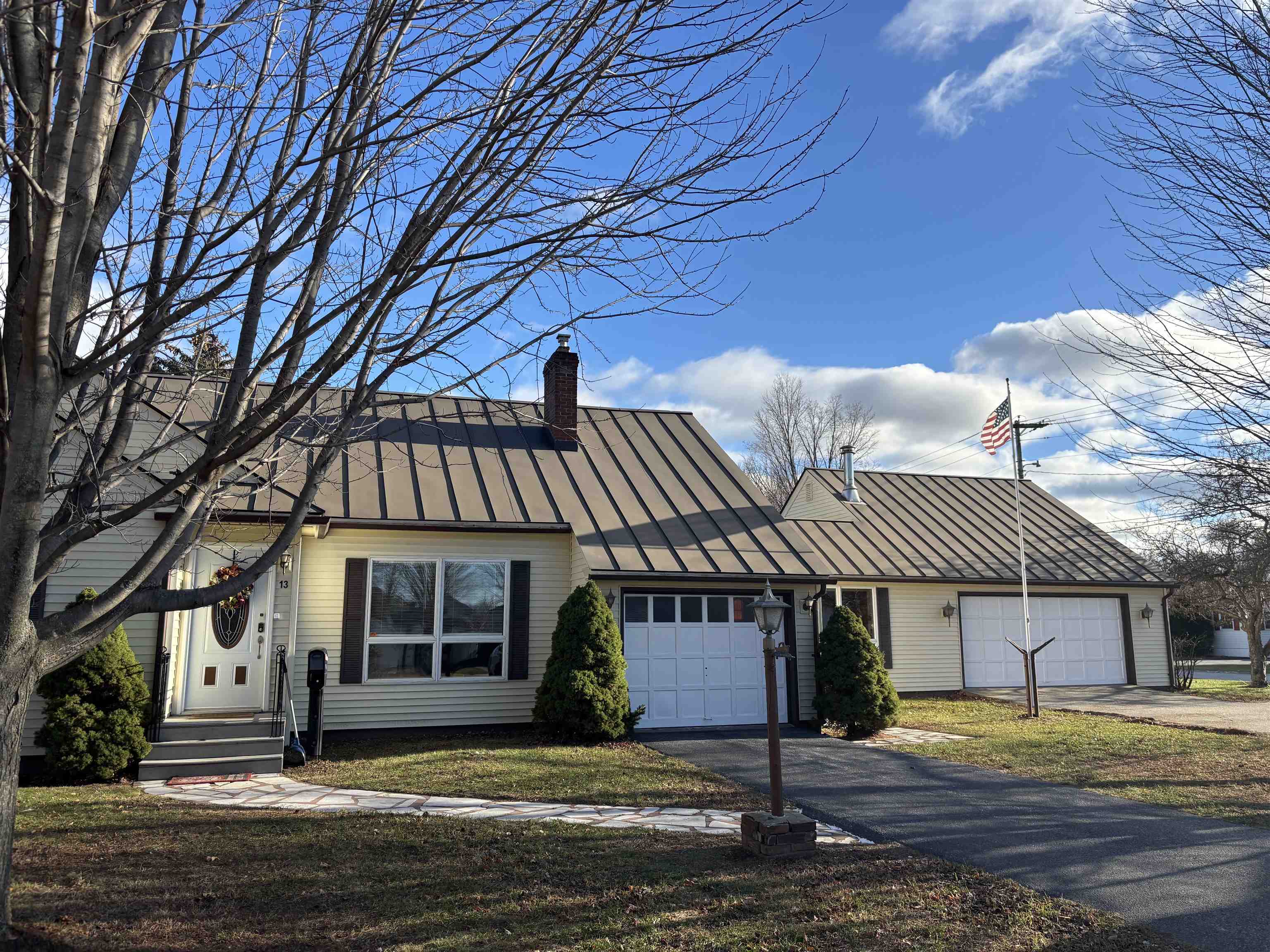 13 Laroe Street Swanton, VT 05488 - Photo 2 of 60