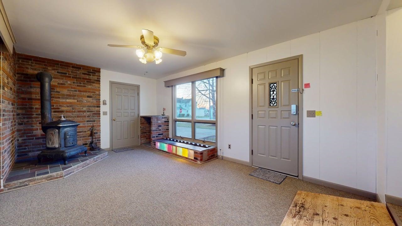 13 Laroe Street Swanton, VT 05488 - Photo 23 of 60
