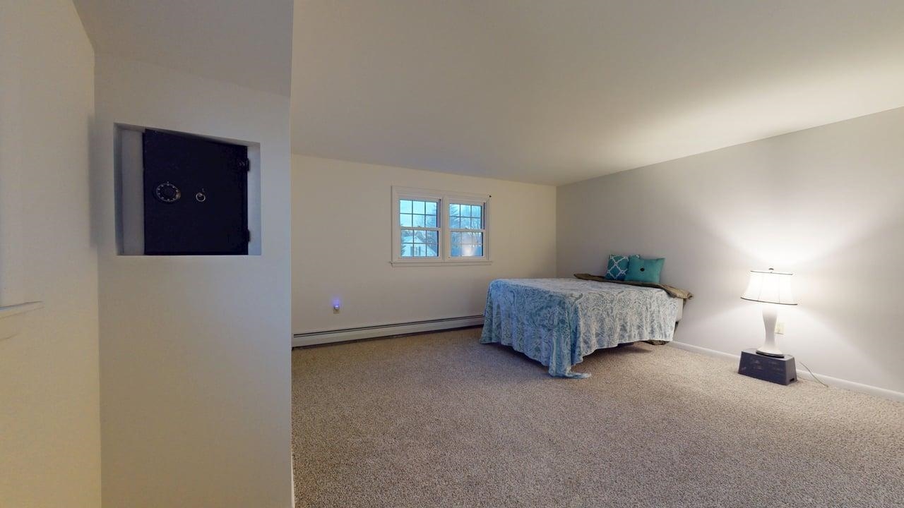 13 Laroe Street Swanton, VT 05488 - Photo 44 of 60