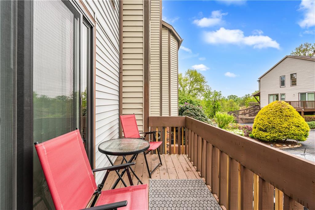 320 Spring Run Drive Monroeville, PA 15146 - Photo 12 of 25