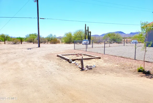 $414,000 | 69762 Old Bell Road, Salome, AZ 85348