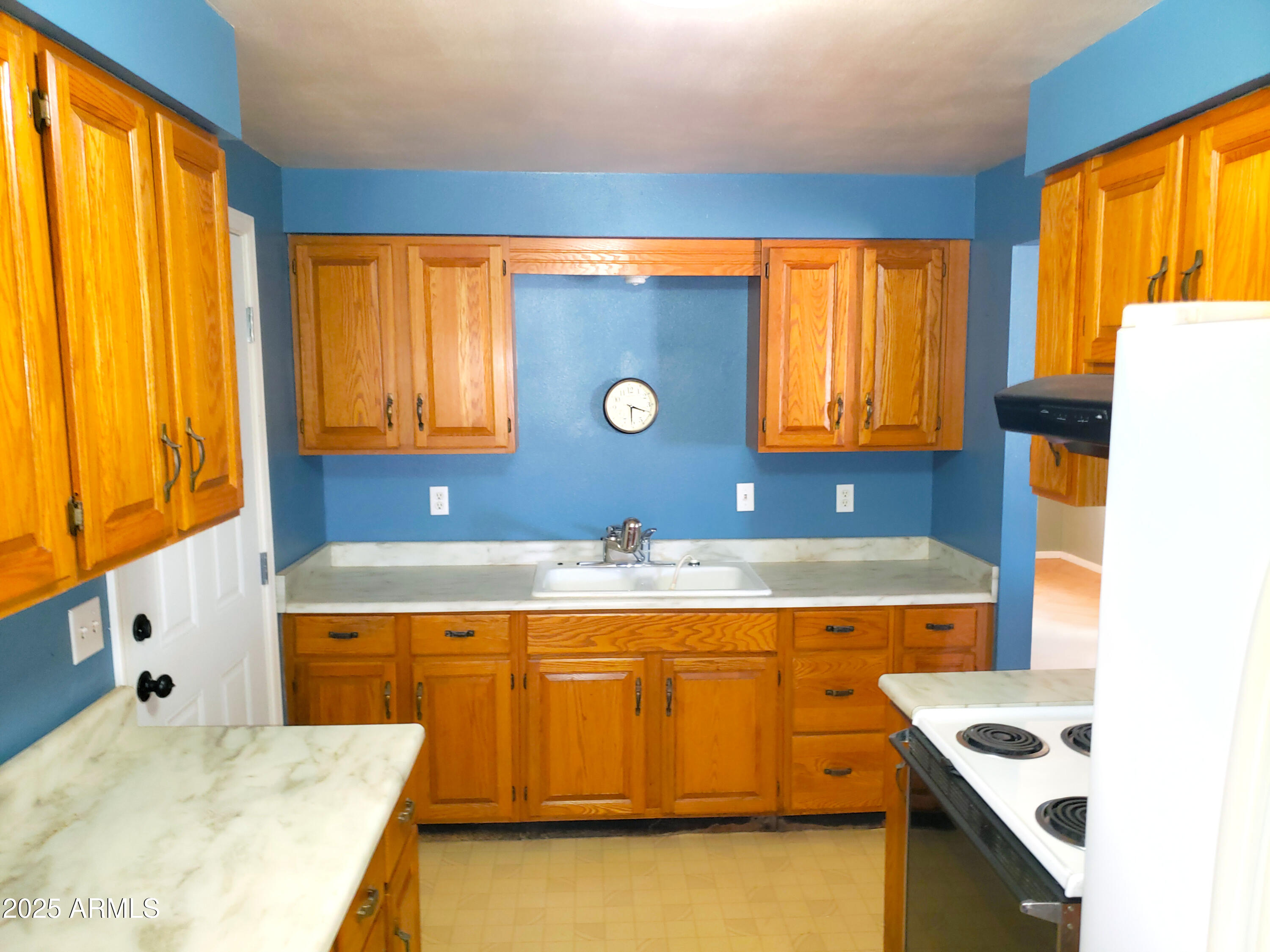 69762 Old Bell Road Salome, AZ 85348 - Photo 22 of 43 24