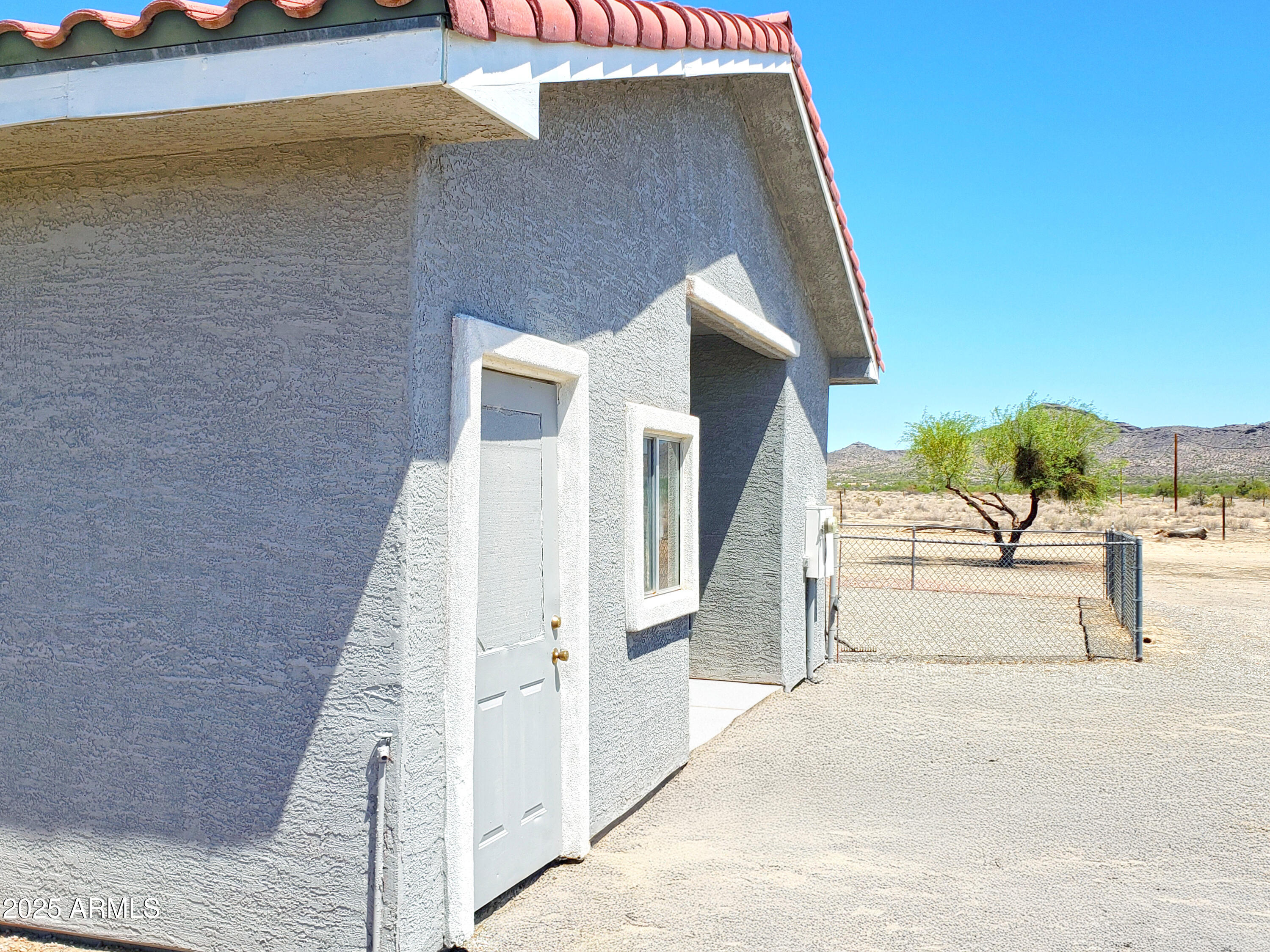 69762 Old Bell Road Salome, AZ 85348 - Photo 9 of 43 9